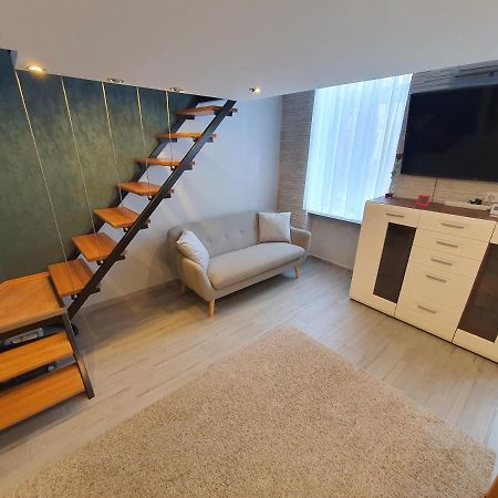 Belvarosi Exkluziv Loft เดเบรตเซน ภายนอก รูปภาพ